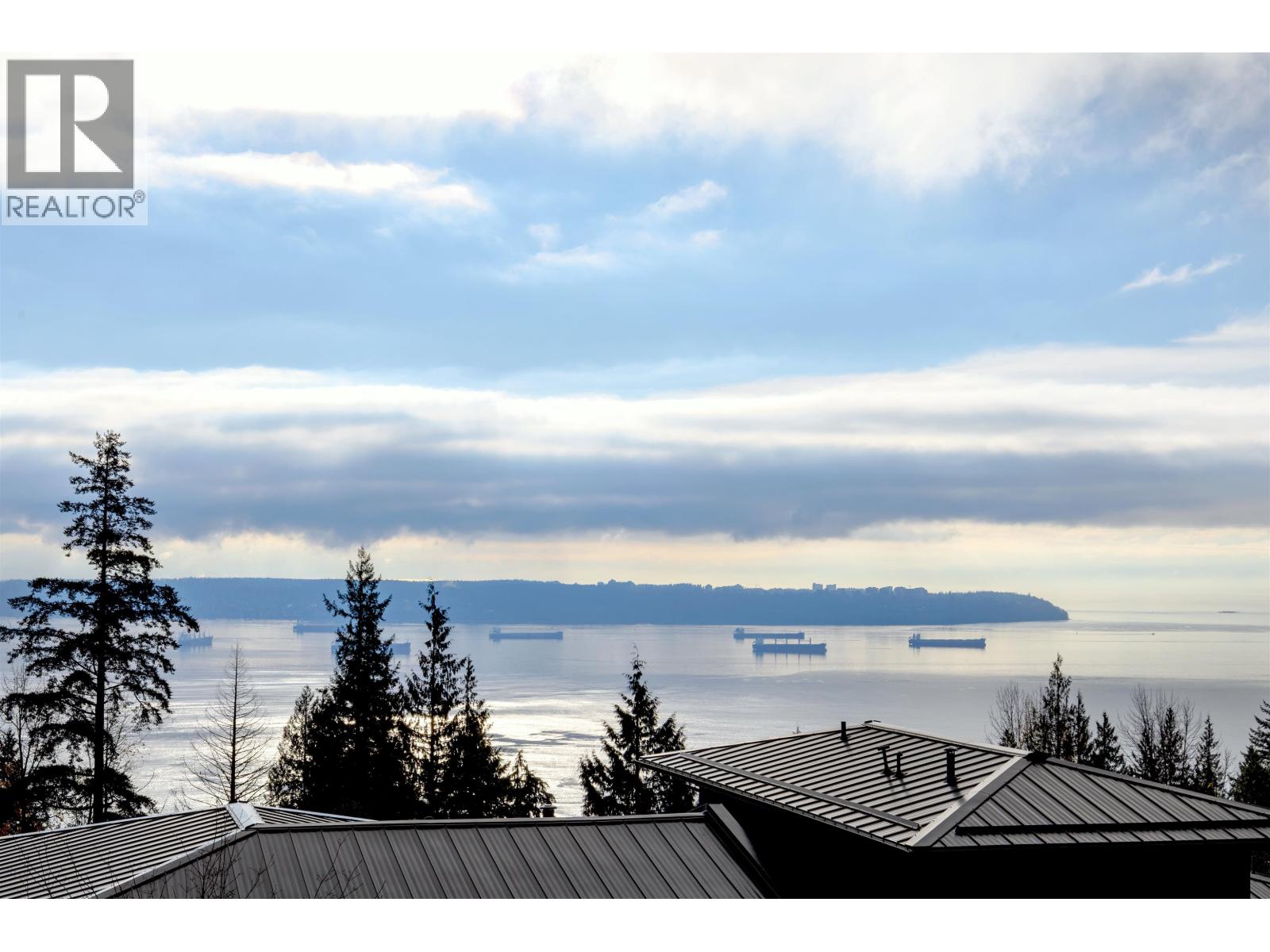 2997 Burfield Place, West Vancouver, British Columbia  V7S 0A9 - Photo 3 - R3072139