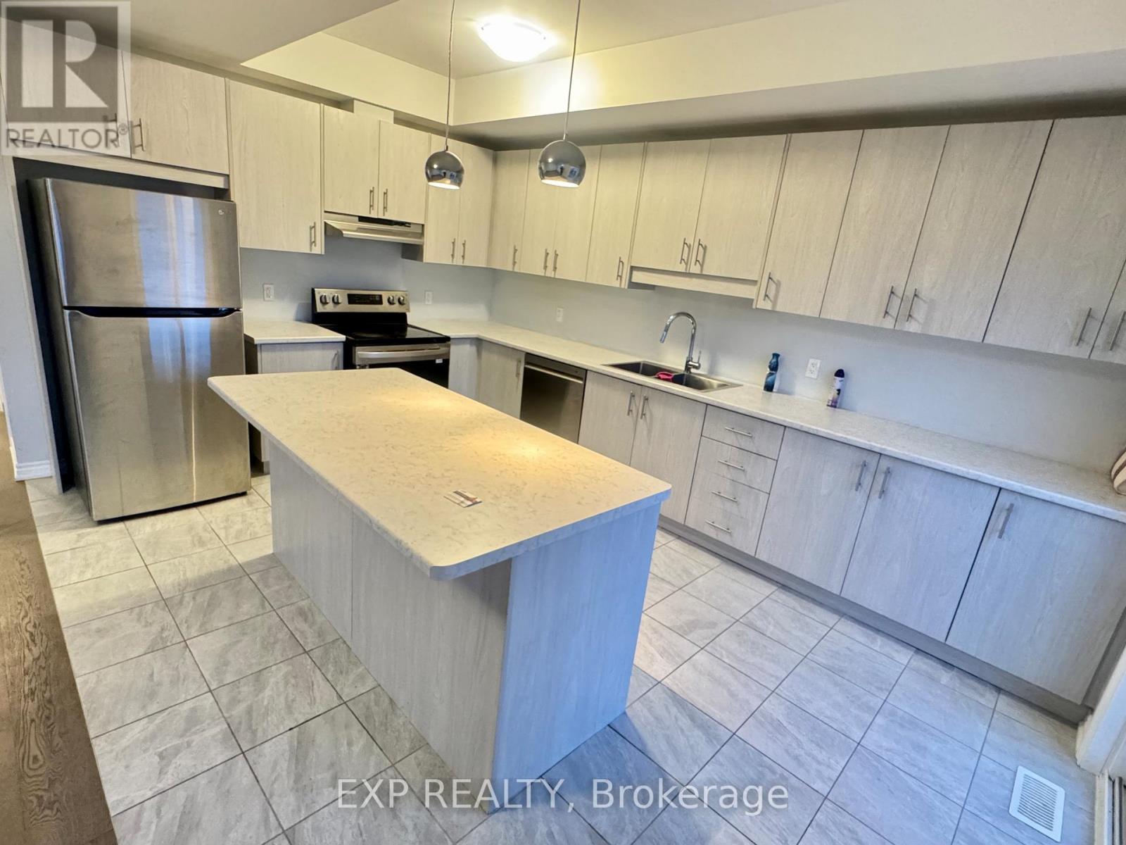 18 - 87 Renfrew Trail, Welland, Ontario L3C 0K2 - Photo 9 - X12603476