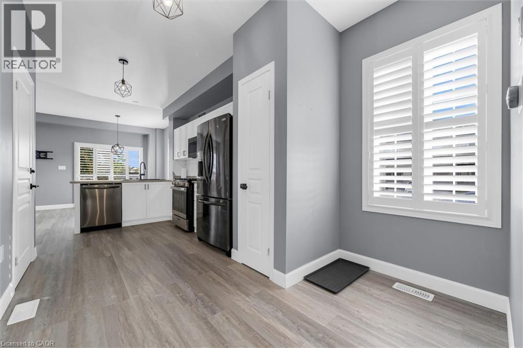 5084 Alyssa Drive Unit# 1, Beamsville, Ontario  L0R 1B2 - Photo 3 - 40792343