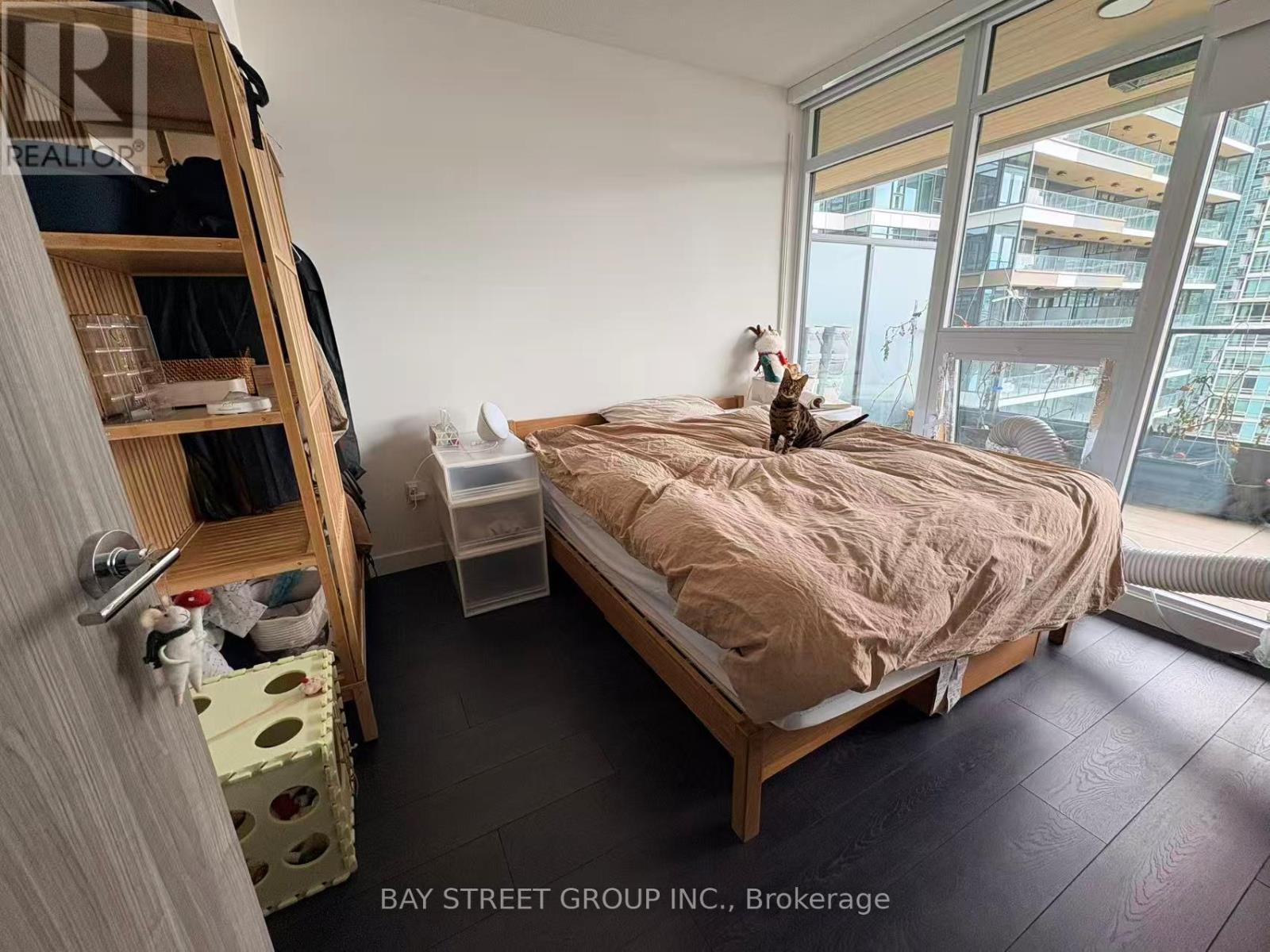 2608 - 3 Concord Cityplace Way, Toronto, Ontario  M5V 0X4 - Photo 9 - C12603504