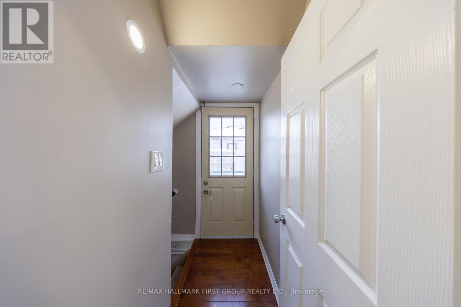 50 Goskin Court, Toronto, Ontario  M1B 1J3 - Photo 11 - E12603516