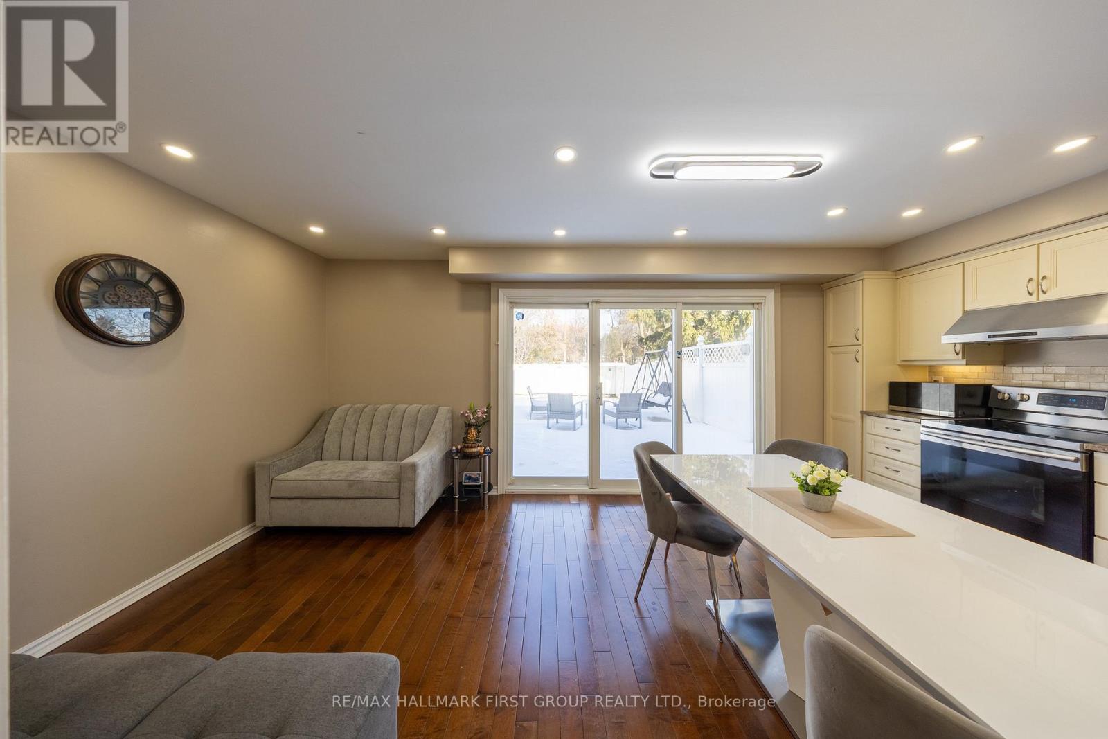 50 Goskin Court, Toronto, Ontario  M1B 1J3 - Photo 12 - E12603516