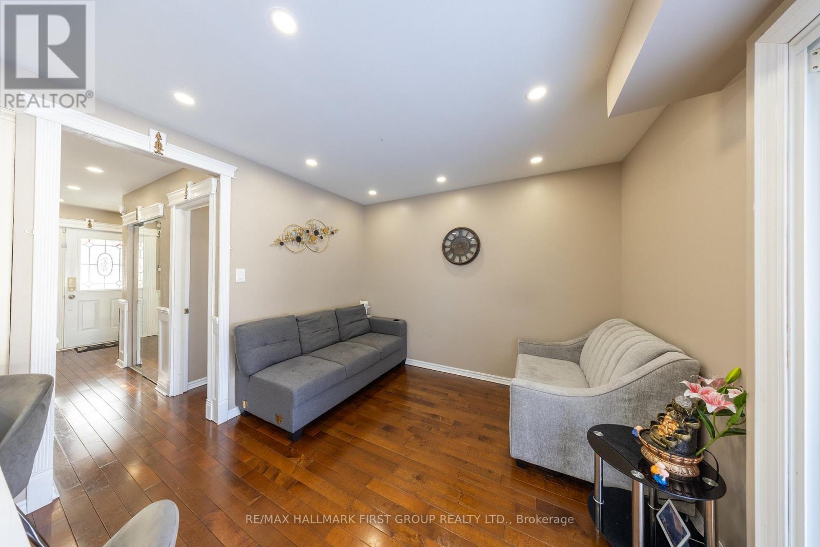 50 Goskin Court, Toronto, Ontario  M1B 1J3 - Photo 14 - E12603516