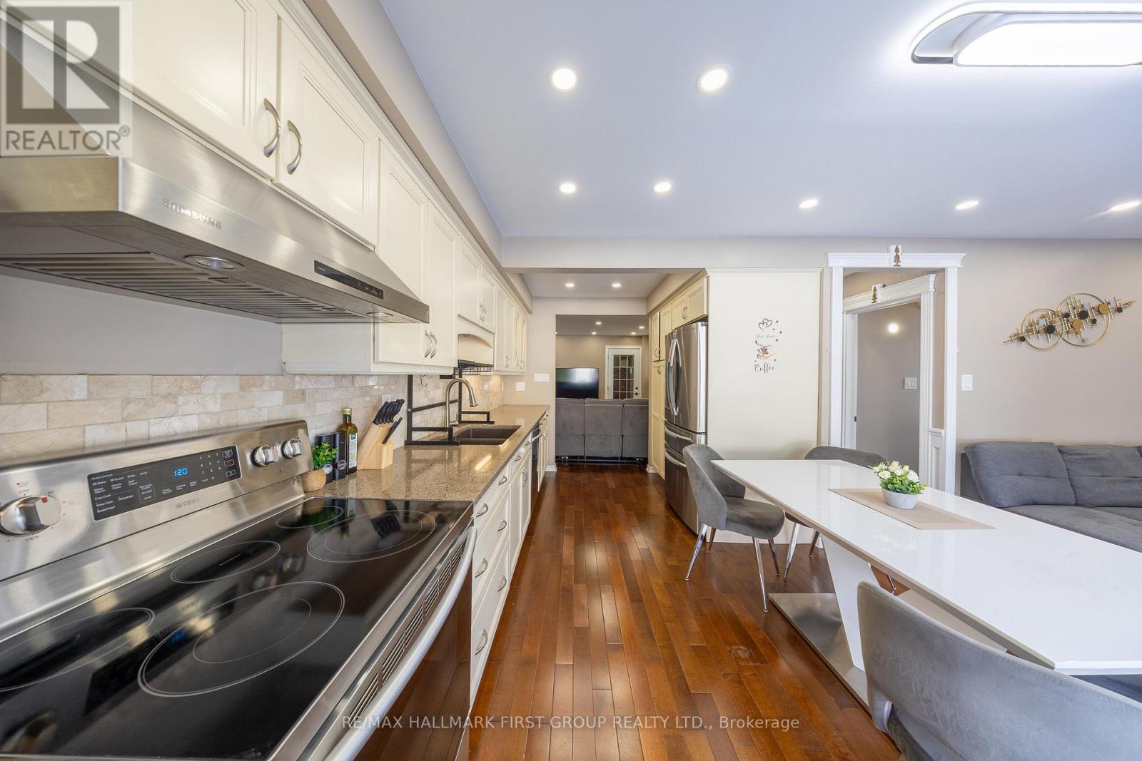 50 Goskin Court, Toronto, Ontario  M1B 1J3 - Photo 18 - E12603516