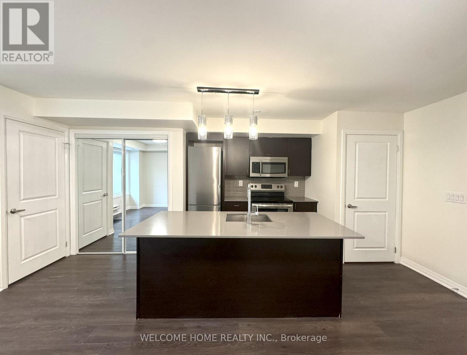 5 - 159 William Duncan Road, Toronto, Ontario  M3K 0B9 - Photo 6 - W12603508