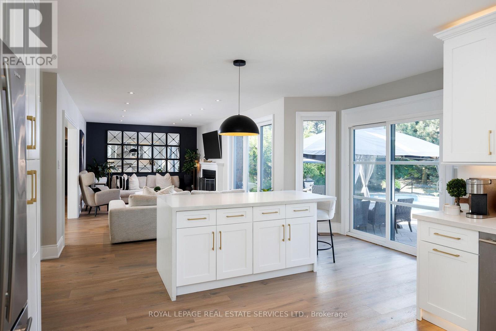 1483 The Links Drive, Oakville, Ontario  L6M 2P2 - Photo 13 - W12603514