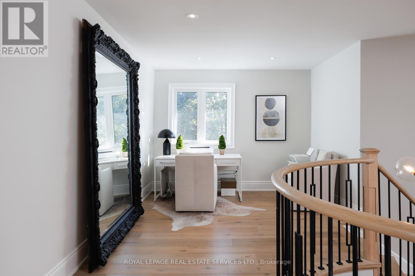 1483 The Links Drive, Oakville, Ontario  L6M 2P2 - Photo 22 - W12603514