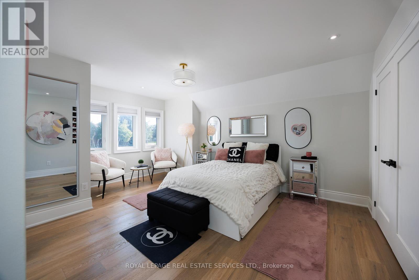 1483 The Links Drive, Oakville, Ontario  L6M 2P2 - Photo 32 - W12603514