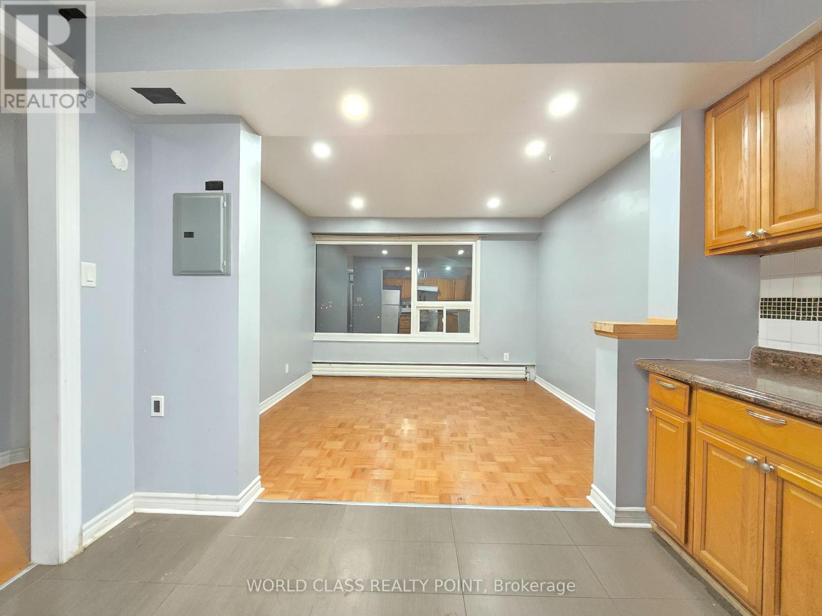 3 - 58 Cameron Avenue, Toronto, Ontario M6M 1R2 - Photo 5 - W12603524