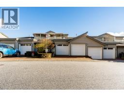 <div class="price">$1,019,900</div> 37 323 Governors Court, New Westminster<br><div style="margin-bottom:8px;"><small>Royal LePage Sterling Realty</small></div><div class='bed_bath'>3 Bed | 3 Bath</div>