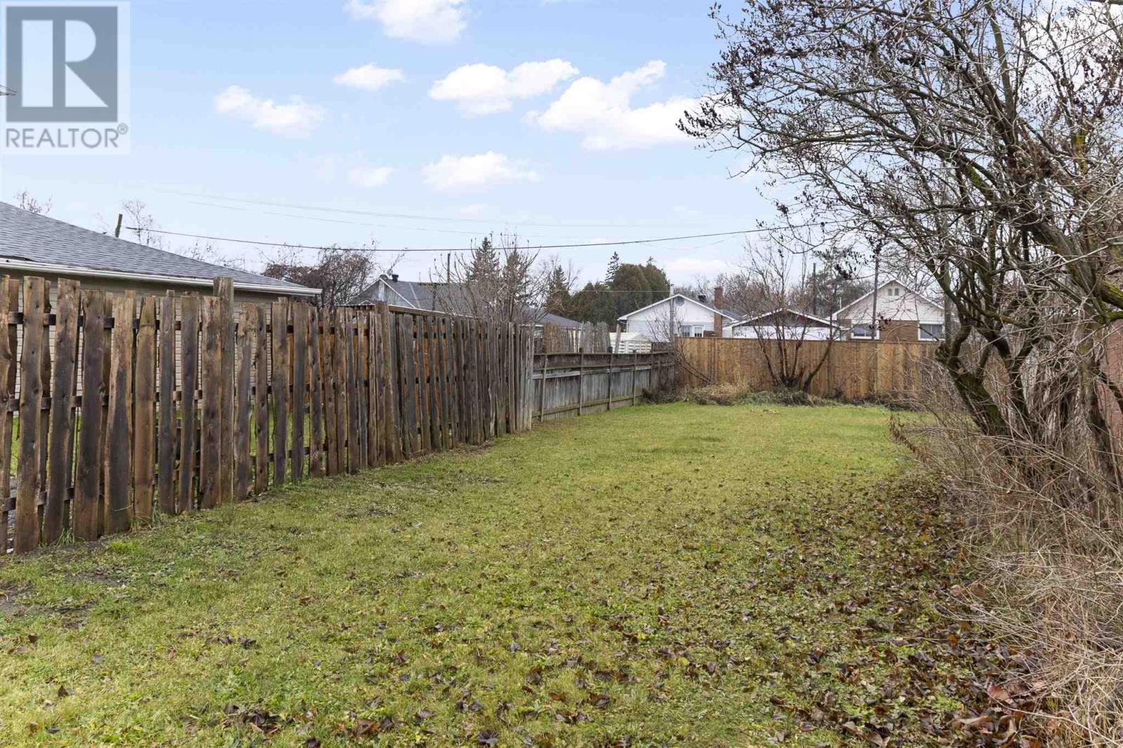 135 Carufel Ave, Sault Ste. Marie, Ontario P6C 4T5 - Photo 37 - SM253364