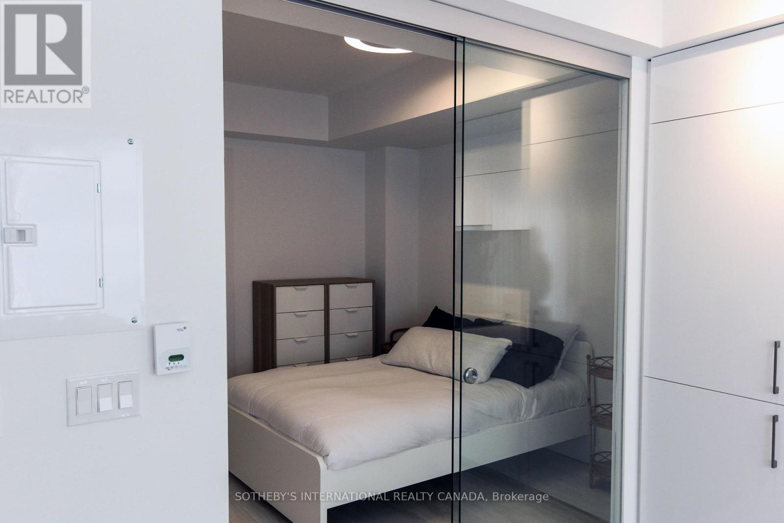 605 - 188 Cumberland Street, Toronto (Annex), Ontario  M5R 1A8 - Photo 26 - C12593474