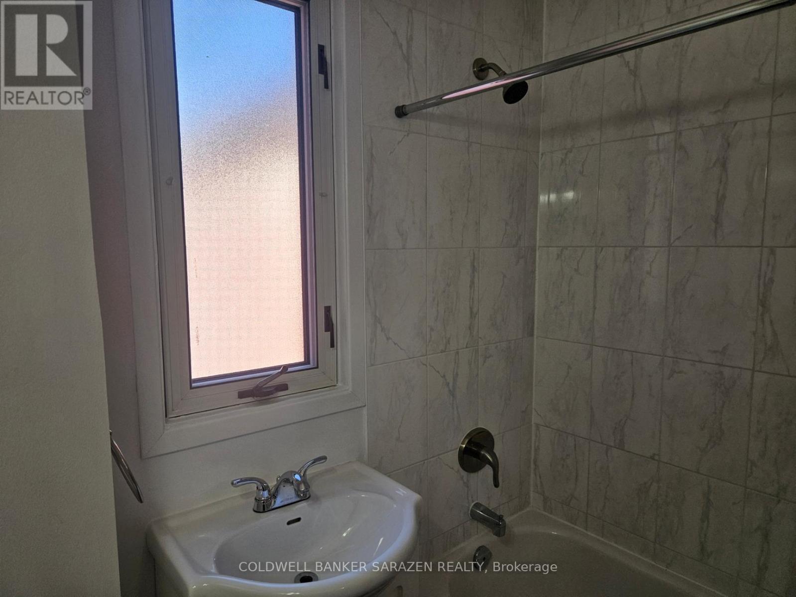 2 - 68 Spadina Avenue, Ottawa, Ontario  K1Y 2C1 - Photo 3 - X12603598