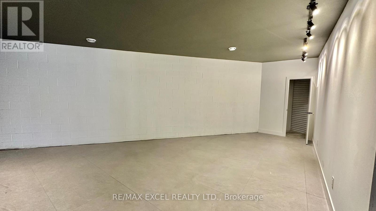 11 - 55 Nugget Avenue, Toronto (Agincourt South-Malvern West), Ontario  M1S 3L1 - Photo 8 - E12603618