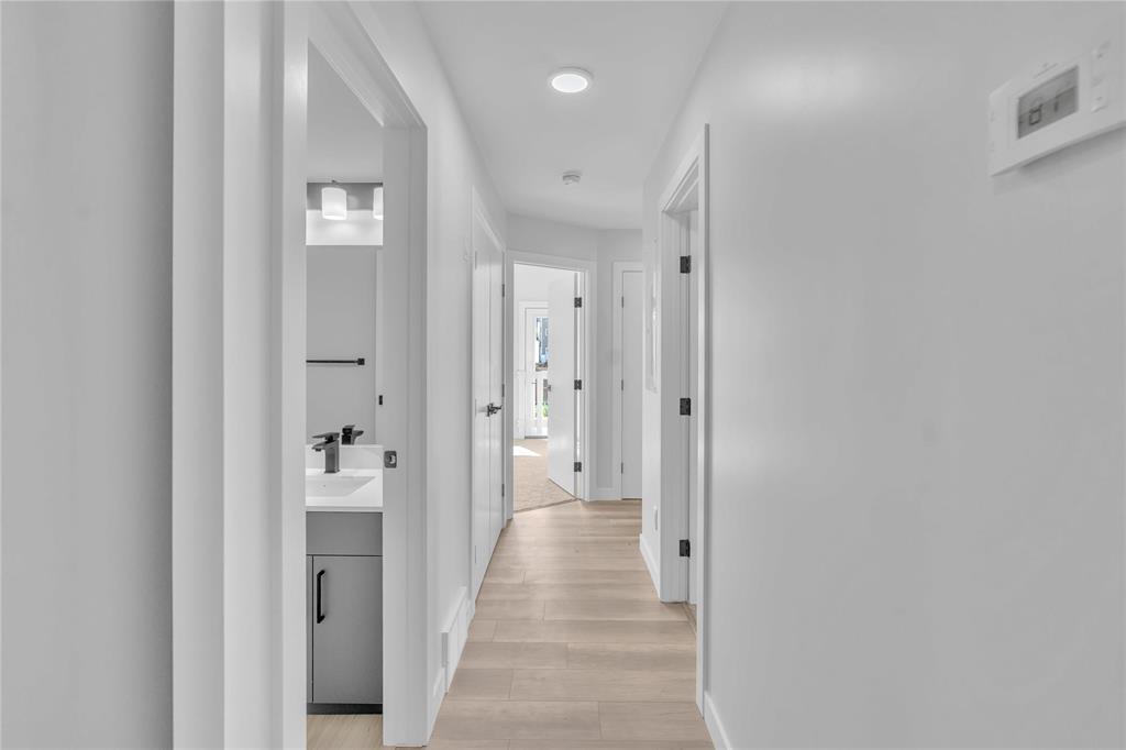 804 Mclean Avenue, Selkirk, Manitoba  R1A 4N7 - Photo 8 - 202527058