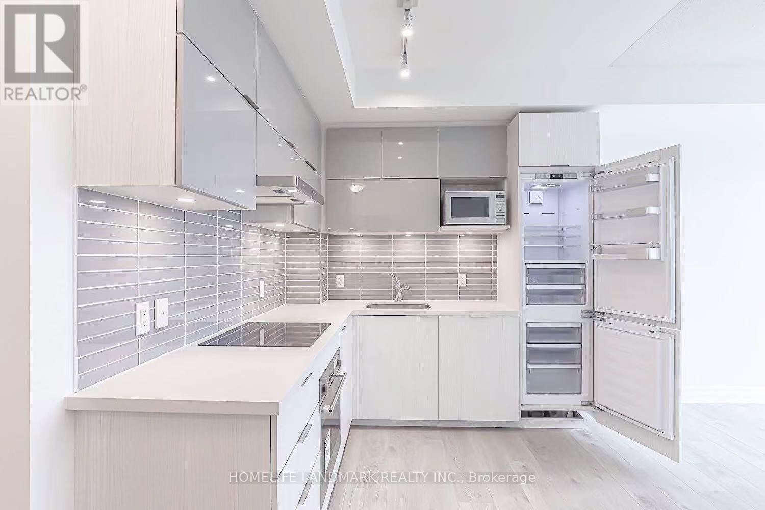 1108 - 8 Rouge Valley Drive, Markham, Ontario  L6G 0G8 - Photo 7 - N12603572