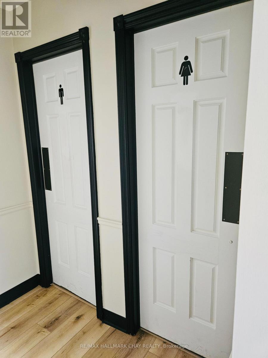 300 - 152 Bayfield Street, Barrie, Ontario  L4M 3B5 - Photo 12 - S12603626