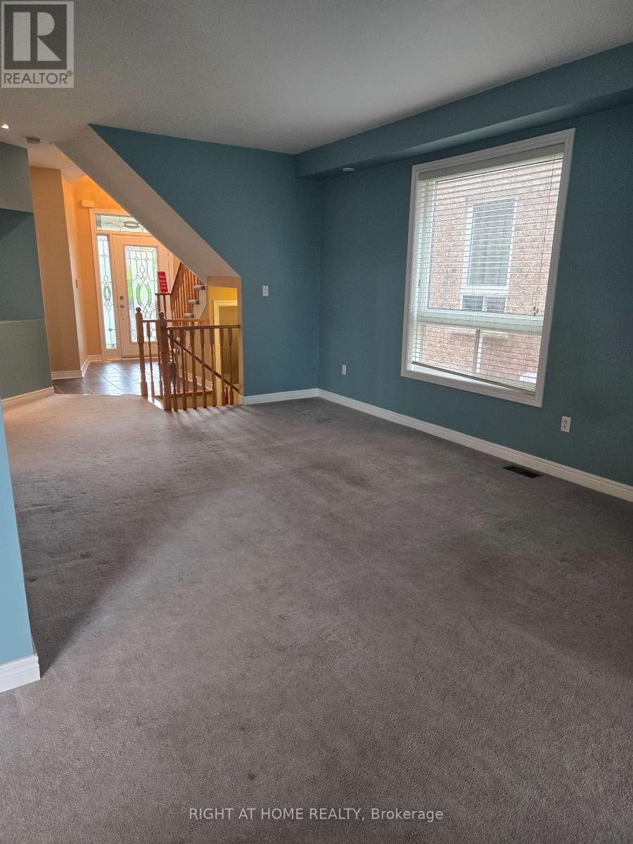 3872 Passway Road, Mississauga, Ontario  L5N 8N9 - Photo 11 - W12603600