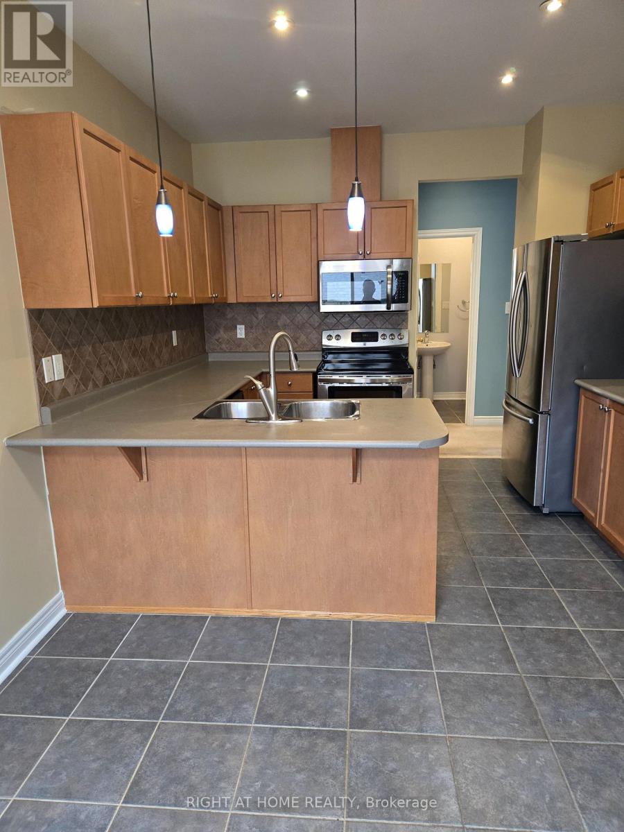 3872 Passway Road, Mississauga, Ontario  L5N 8N9 - Photo 12 - W12603600