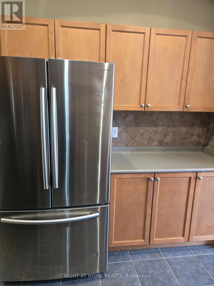 3872 Passway Road, Mississauga, Ontario  L5N 8N9 - Photo 15 - W12603600