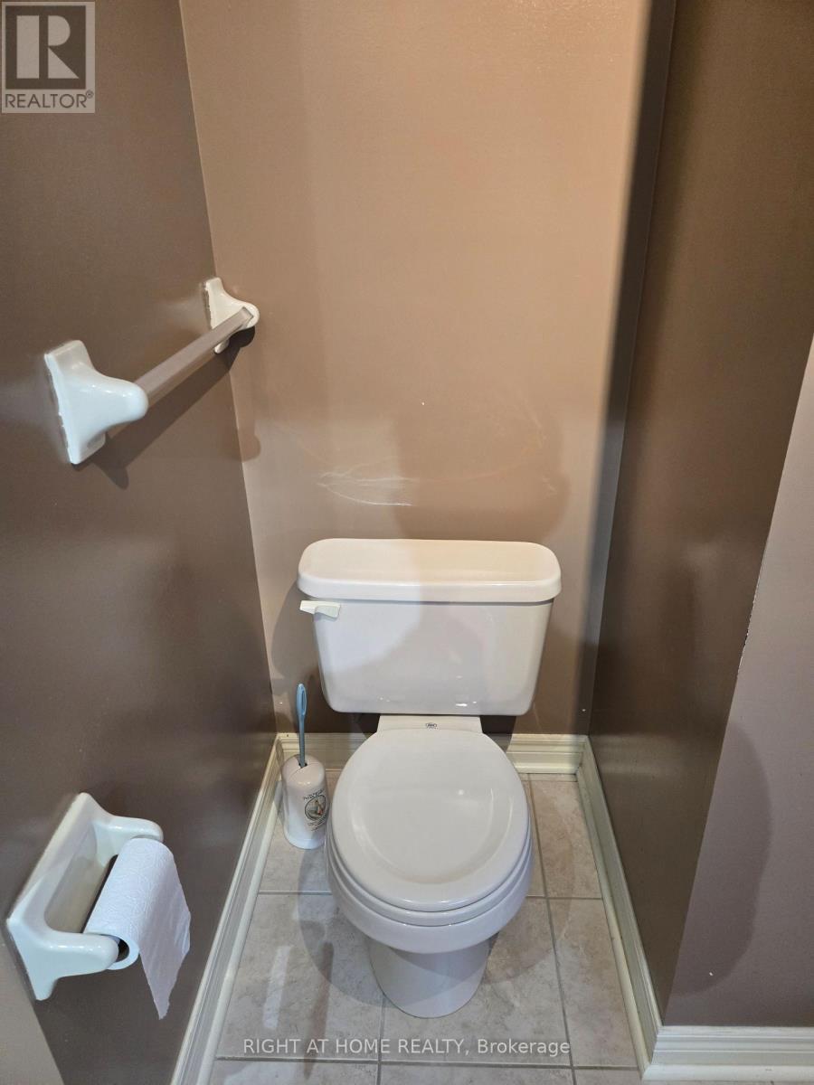 3872 Passway Road, Mississauga, Ontario  L5N 8N9 - Photo 26 - W12603600