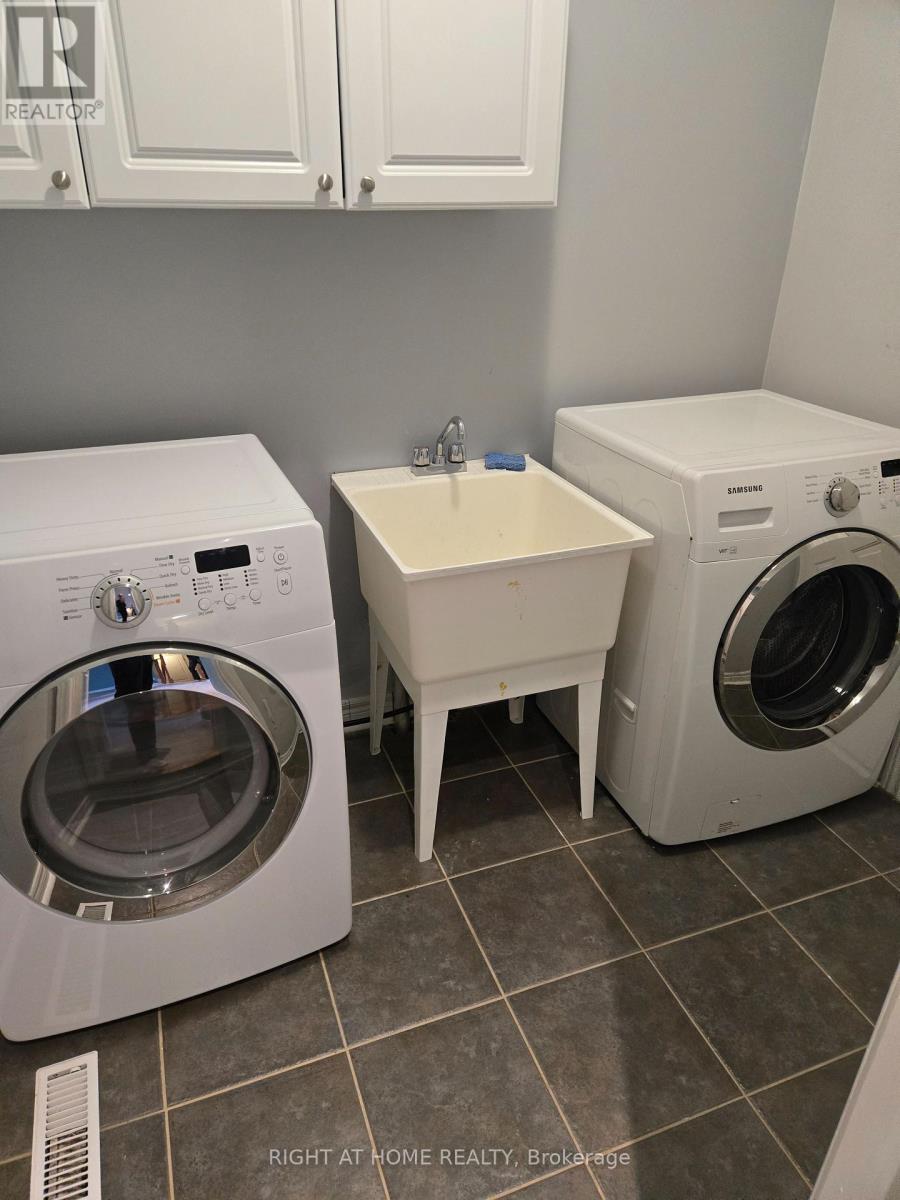 3872 Passway Road, Mississauga, Ontario  L5N 8N9 - Photo 28 - W12603600