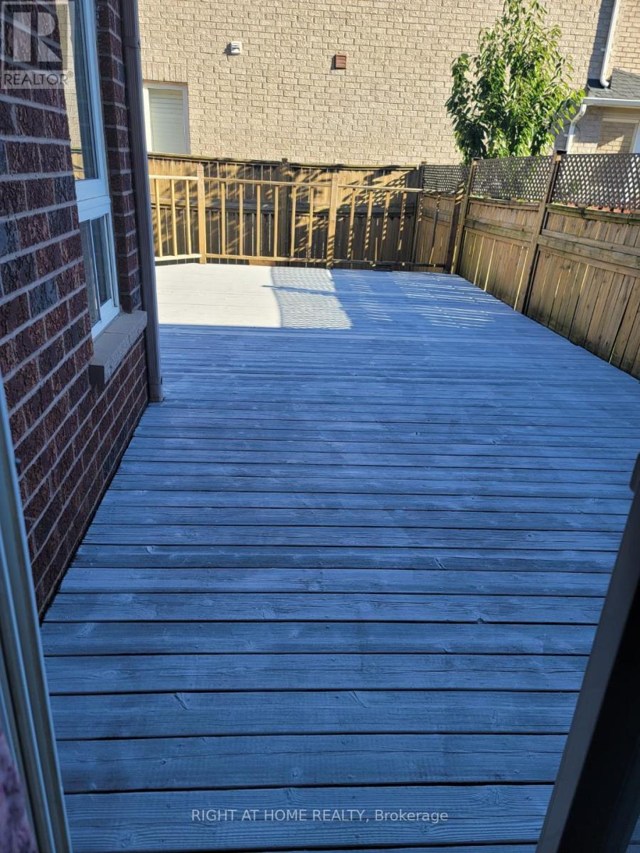 3872 Passway Road, Mississauga, Ontario  L5N 8N9 - Photo 31 - W12603600