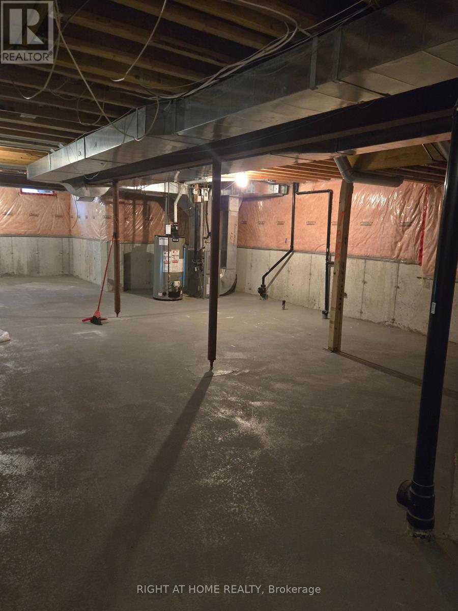 3872 Passway Road, Mississauga, Ontario  L5N 8N9 - Photo 32 - W12603600