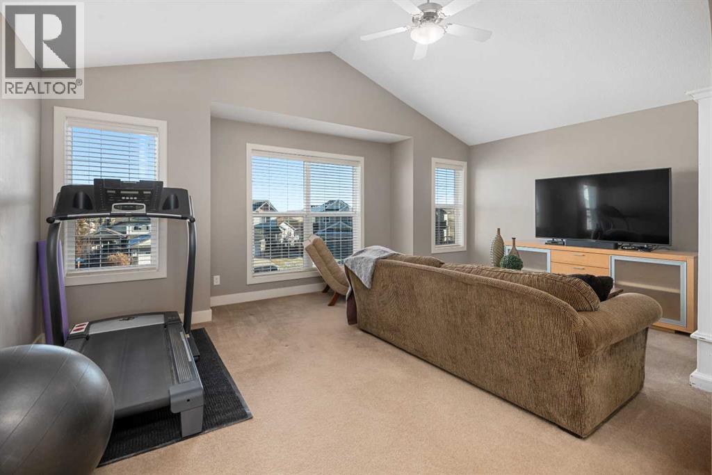 301 Westmount Court, Okotoks, Alberta  T1S 0B6 - Photo 25 - A2272275