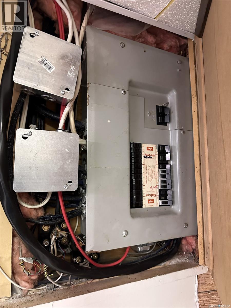 1015 Wyllie Crescent, Prince Albert, Saskatchewan  S6V 6L7 - Photo 40 - SK025240