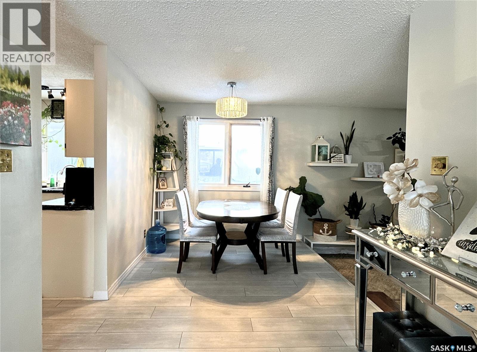 1015 Wyllie Crescent, Prince Albert, Saskatchewan  S6V 6L7 - Photo 9 - SK025240