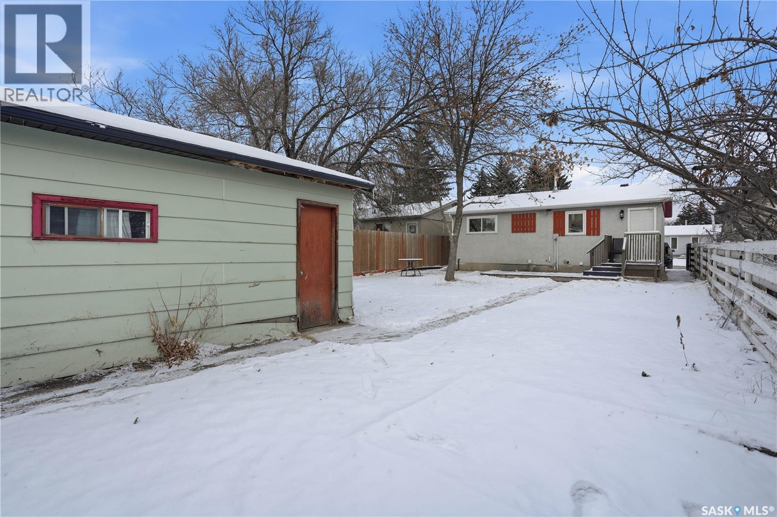 869 Macklem Drive, Saskatoon, Saskatchewan  S7L 4K1 - Photo 29 - SK025198