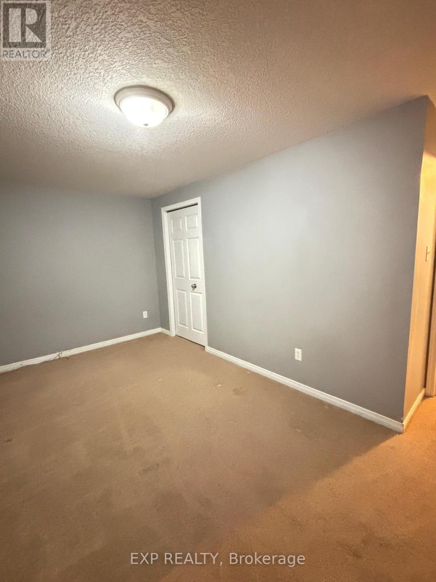 12a - 50 Howe Drive, Kitchener, Ontario  N2E 0A3 - Photo 15 - X12603544