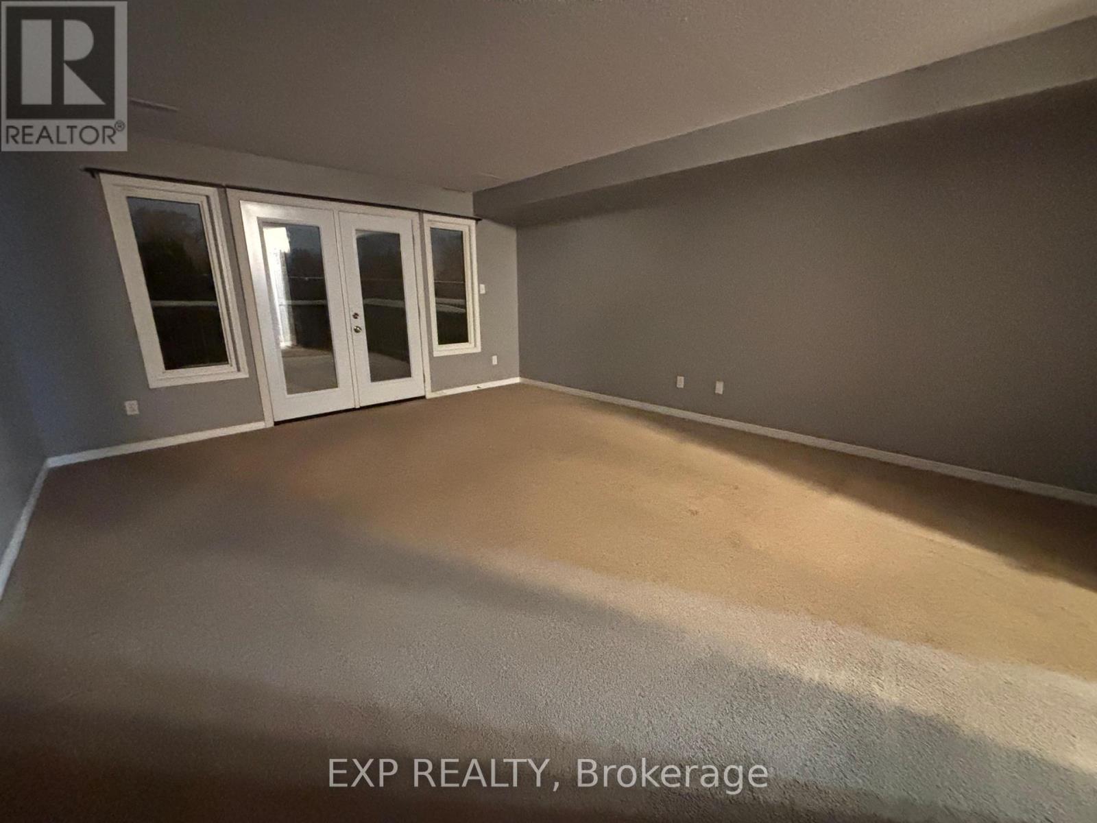 12a - 50 Howe Drive, Kitchener, Ontario  N2E 0A3 - Photo 8 - X12603544