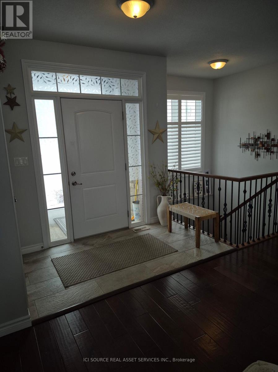 6 Macneil Court, Brantford, Ontario  N3S 0G3 - Photo 7 - X12603616