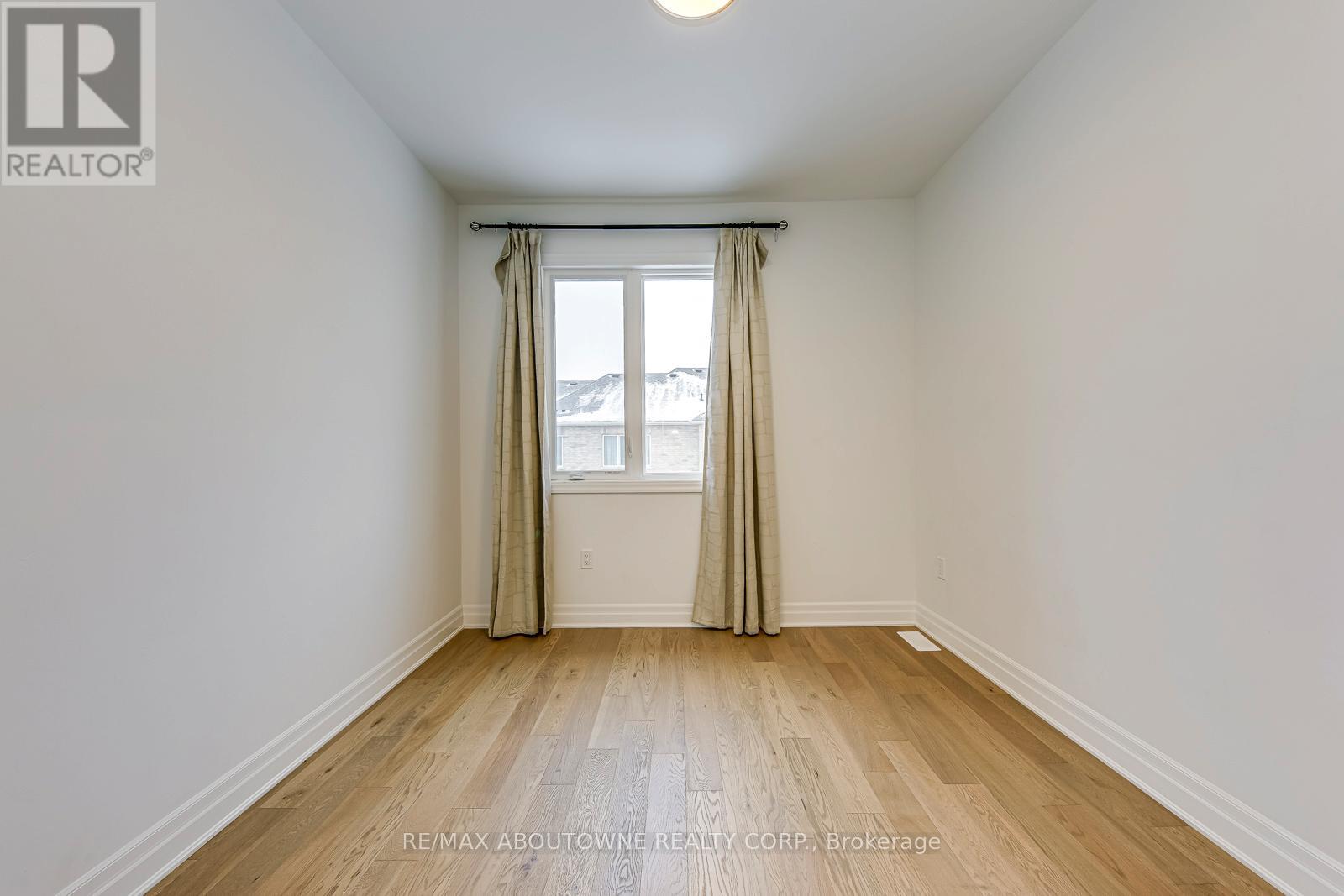 1232 Wheat Boom Drive, Oakville, Ontario L6H 7Y3 - Photo 30 - W12500514