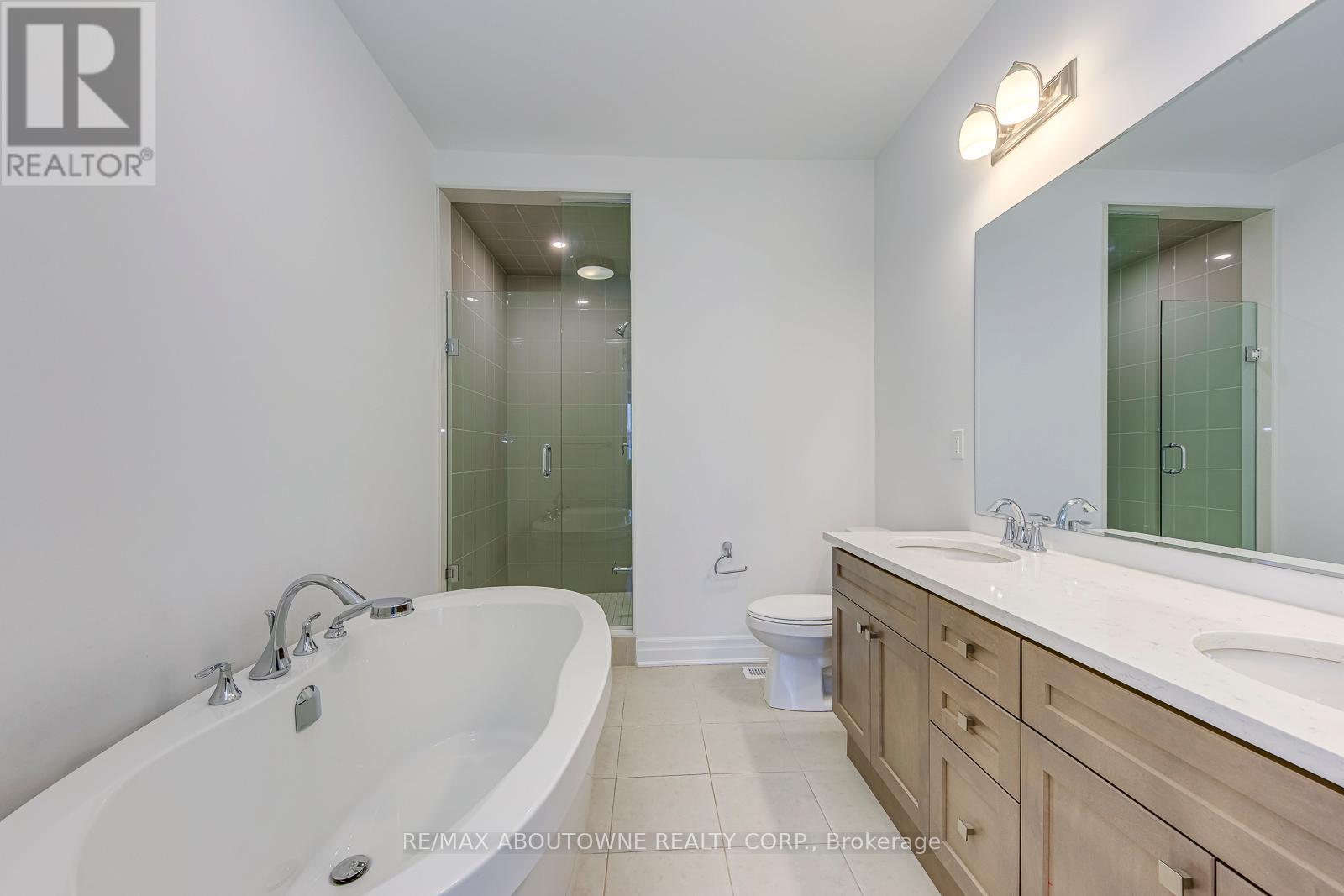 1232 Wheat Boom Drive, Oakville, Ontario L6H 7Y3 - Photo 28 - W12500514