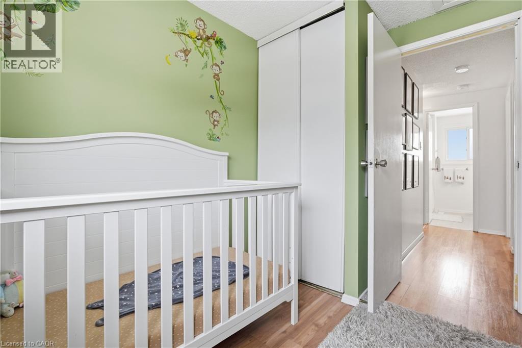 45b Karen Walk, Waterloo, Ontario  N2L 5X1 - Photo 21 - 40790992