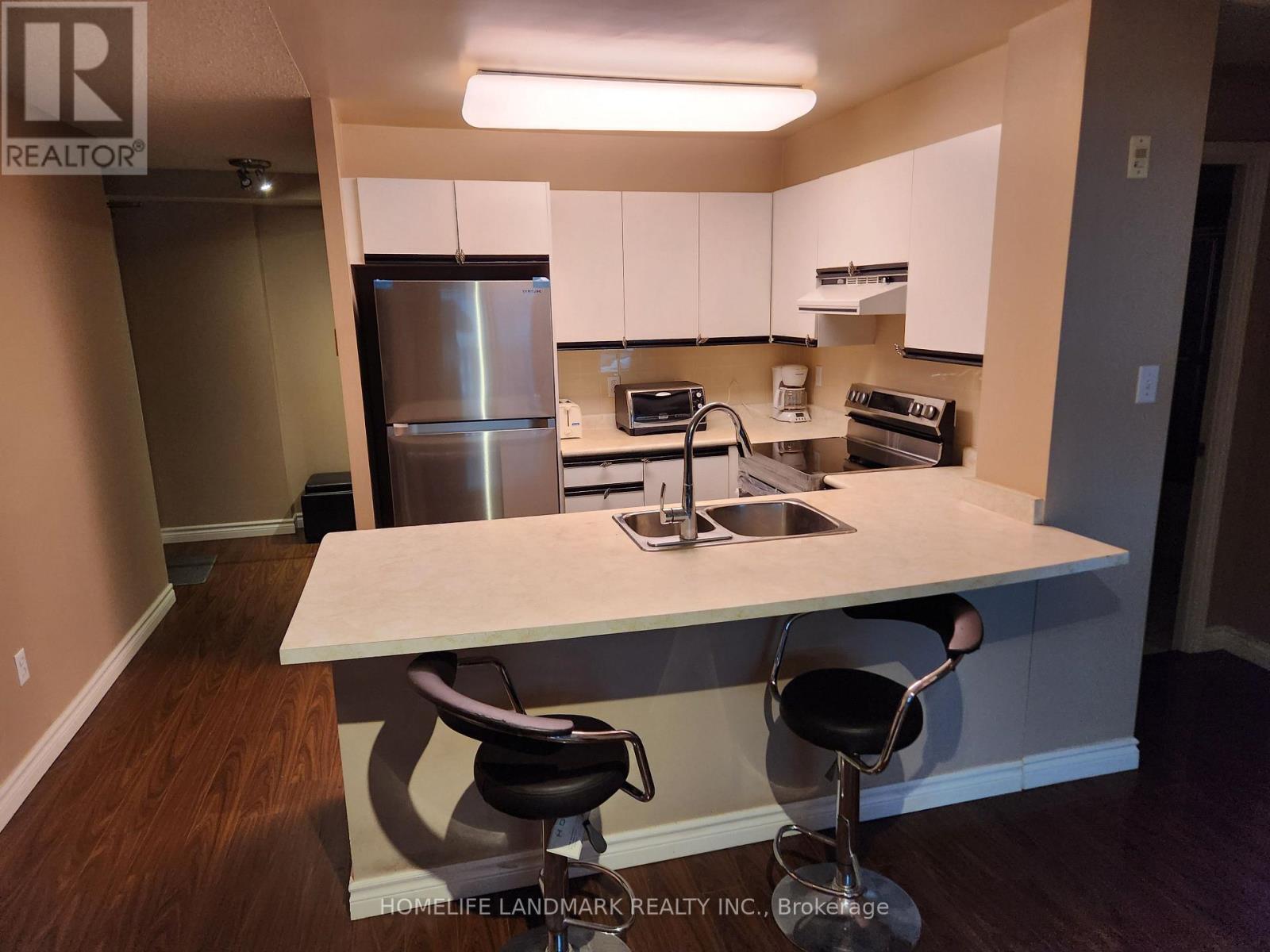 708 - 105 Victoria Street W, Toronto, Ontario  M5C 3B4 - Photo 5 - C12603652