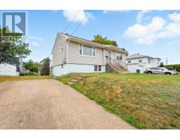 81 Adelaide Avenue, Fairview, Ca