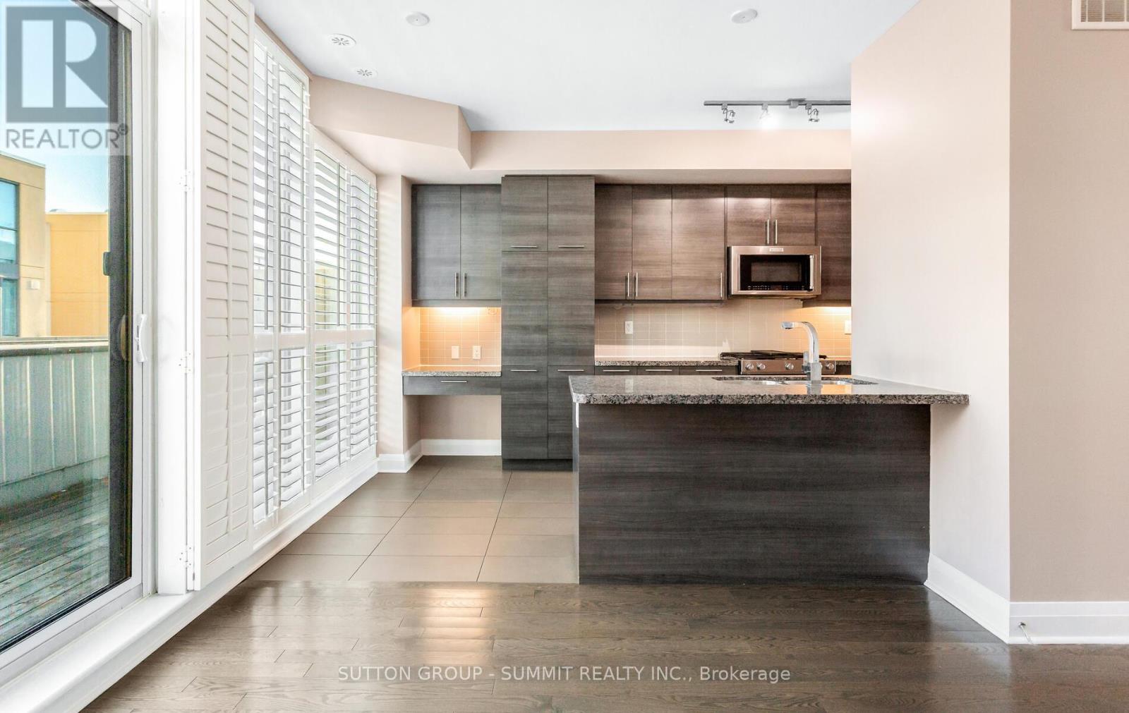 6 - 70 Littlecreek Road, Mississauga, Ontario  L5R 0E9 - Photo 11 - W12603632