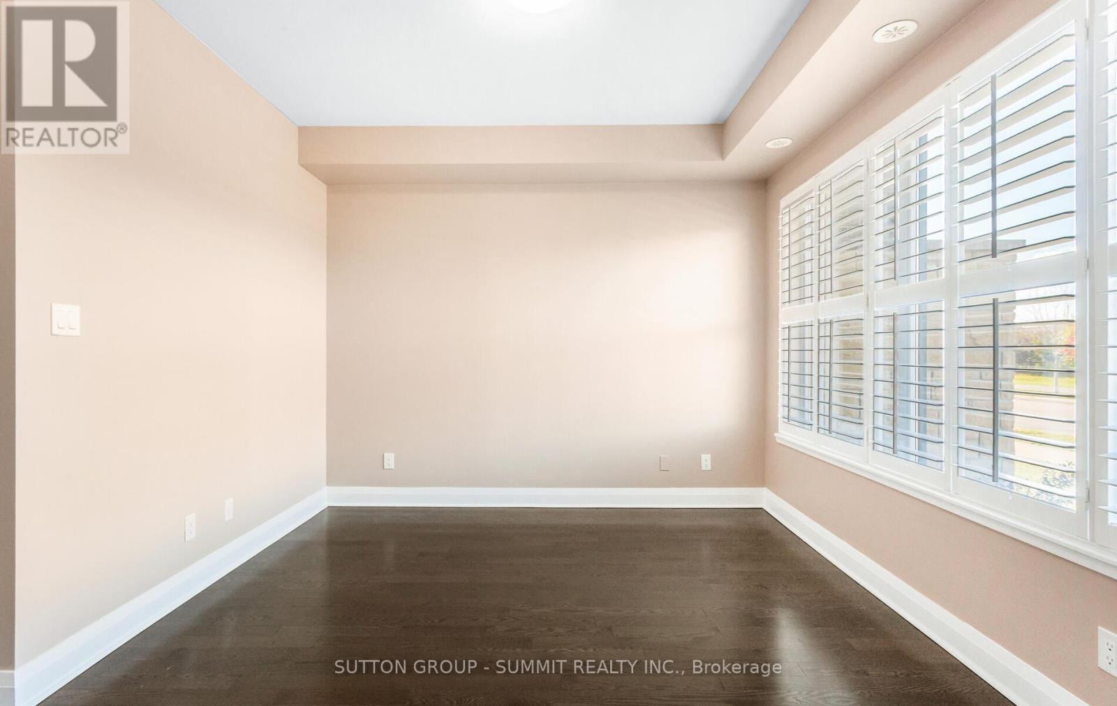 6 - 70 Littlecreek Road, Mississauga, Ontario  L5R 0E9 - Photo 5 - W12603632