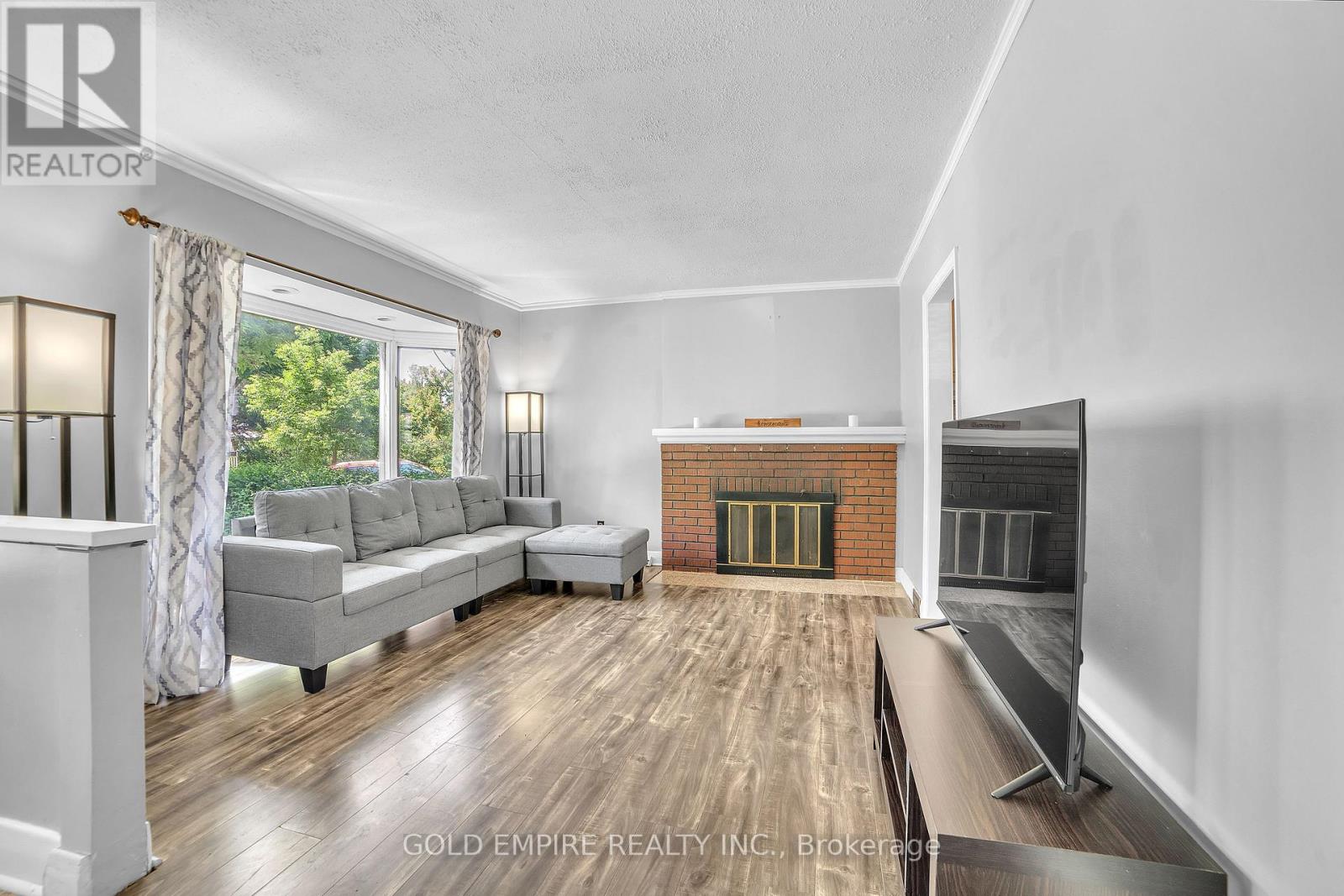 60 Eastman Avenue, London East, Ontario  N5W 2M4 - Photo 3 - X12603690