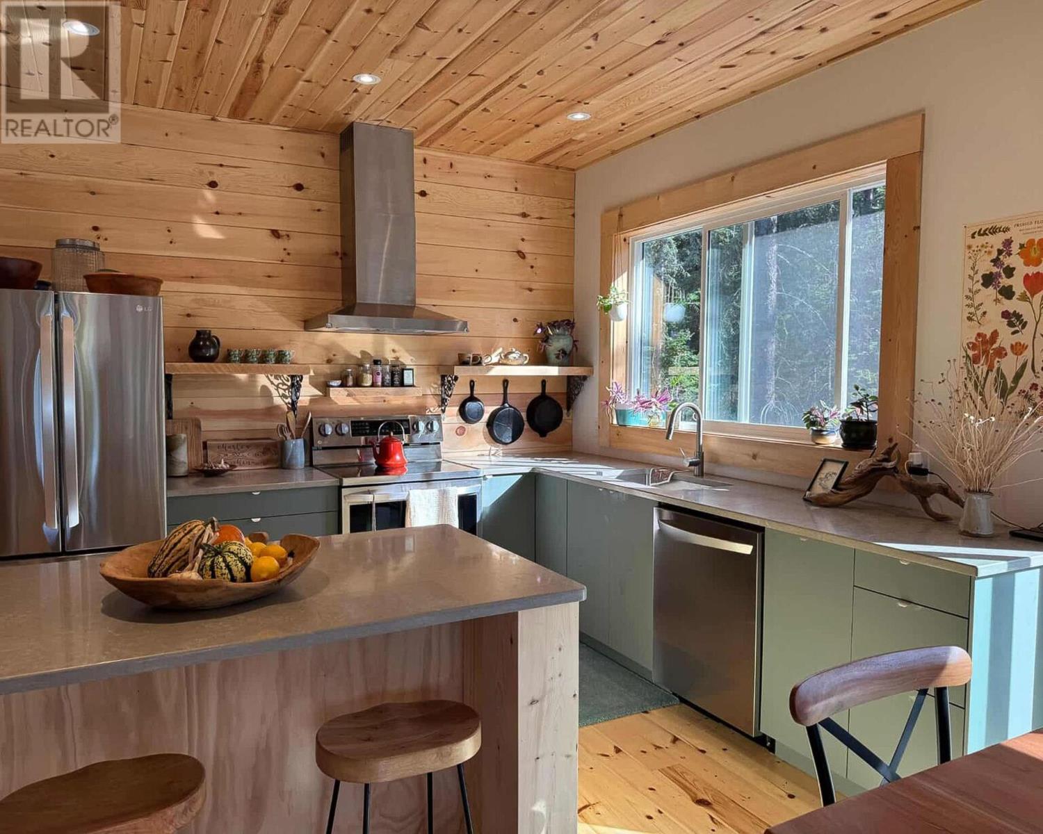 1 Gunn Lake Rd, Minaki, Ontario  P0X 1J0 - Photo 5 - TB253620