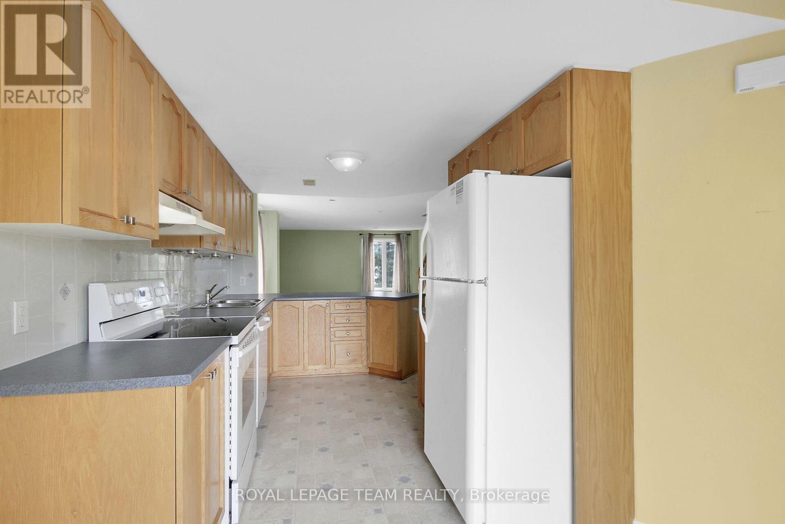 16 - 414 Hillsboro Private N, Ottawa, Ontario  K2M 3A8 - Photo 12 - X12603680