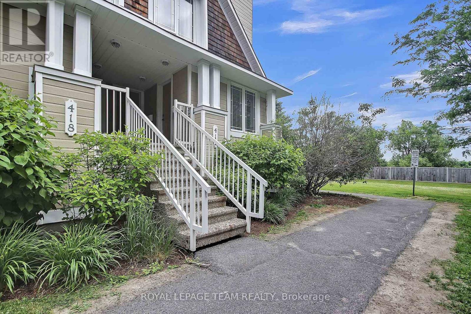 16 - 414 Hillsboro Private N, Ottawa, Ontario  K2M 3A8 - Photo 3 - X12603680