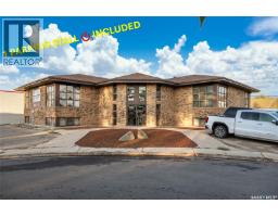 A 320 GARDINER PARK COURT Gardiner Park