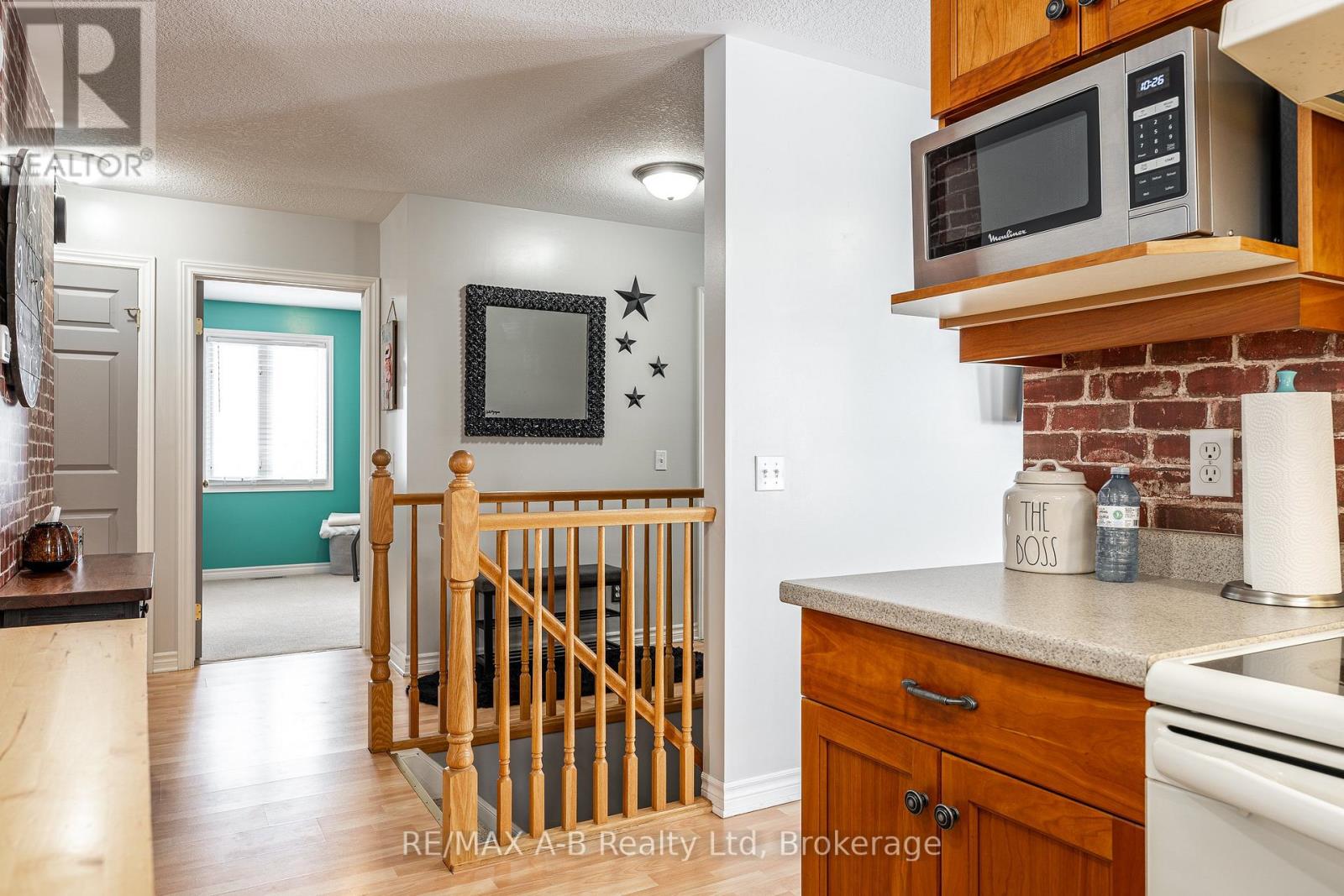 56 Trailside Court, St. Marys, Ontario  N4X 1E6 - Photo 21 - X12603672