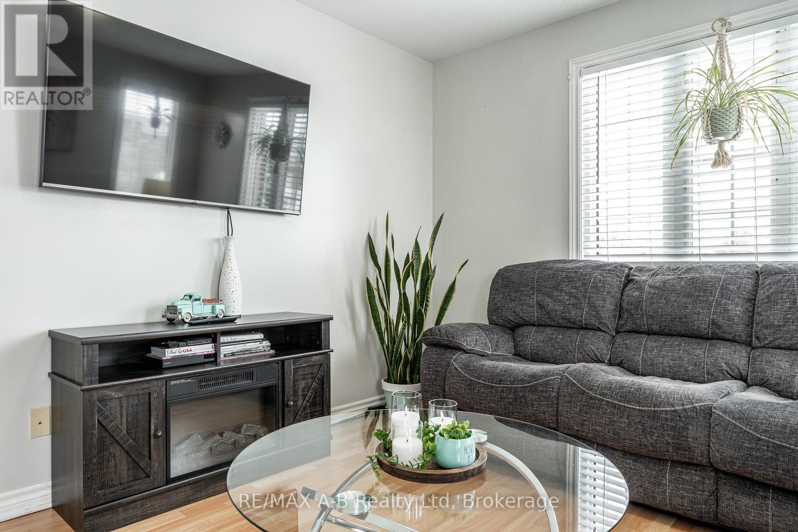 56 Trailside Court, St. Marys, Ontario  N4X 1E6 - Photo 23 - X12603672