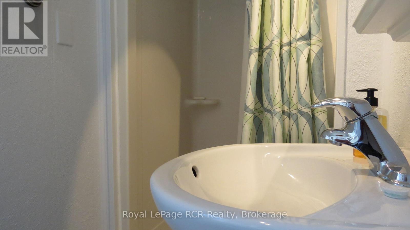 164 Edward Street, Saugeen Shores, Ontario  N0H 2L0 - Photo 20 - X12603674